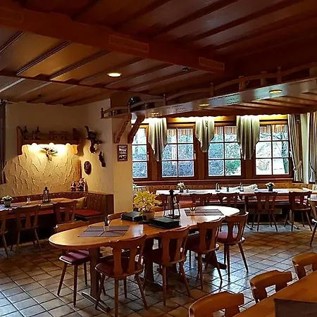 酒店 Doersthof 阿尔岑瑙·因·尤特弗兰恩